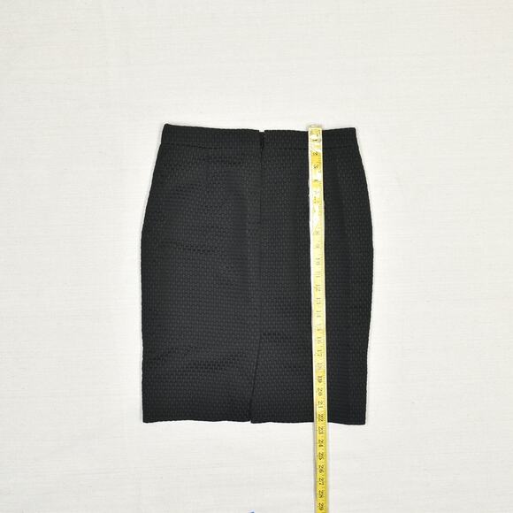 J. Crew Women Straight Skirt Zip Polyester Black Size 4 No.2 Textured - Picture 6 of 8